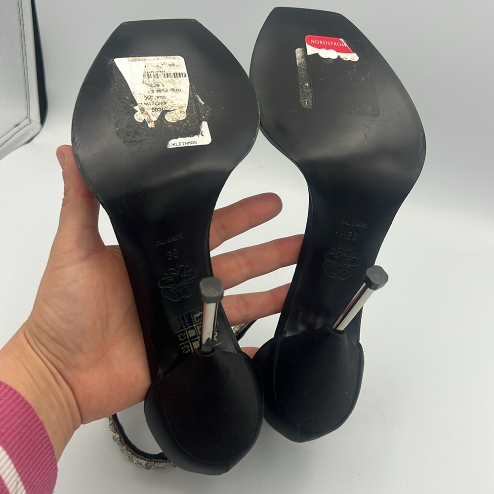 Alexander McQueen Embroidered Double Strap Sandal in Black/silver Size 39 & 39.5 - Picture 8 of 15
